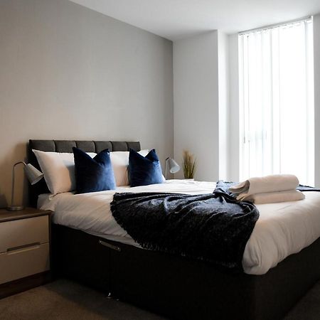 Onpoint Apartments - Spacious 2 Bedroom Apt - City Centre With Balcony Manchester Exteriér fotografie