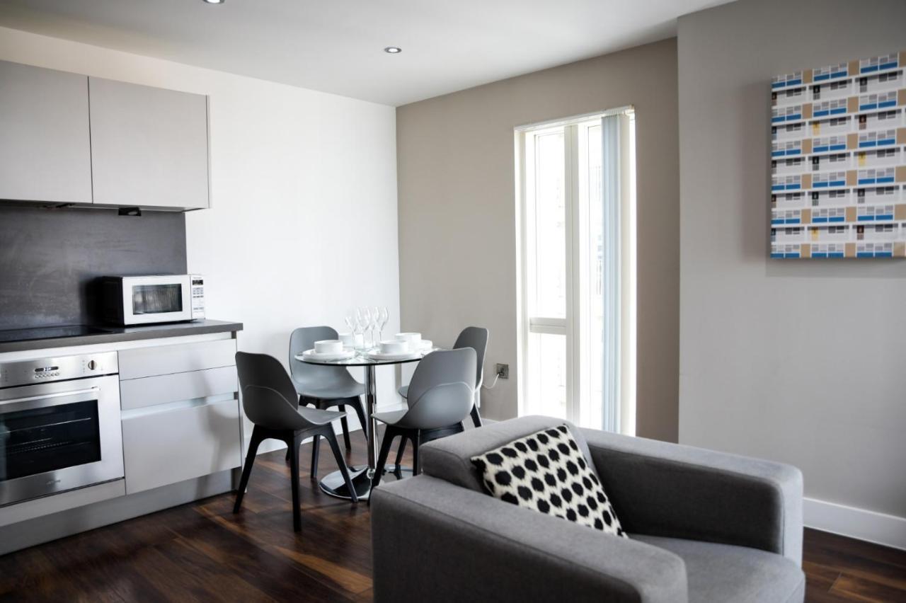 Onpoint Apartments - Spacious 2 Bedroom Apt - City Centre With Balcony Manchester Exteriér fotografie