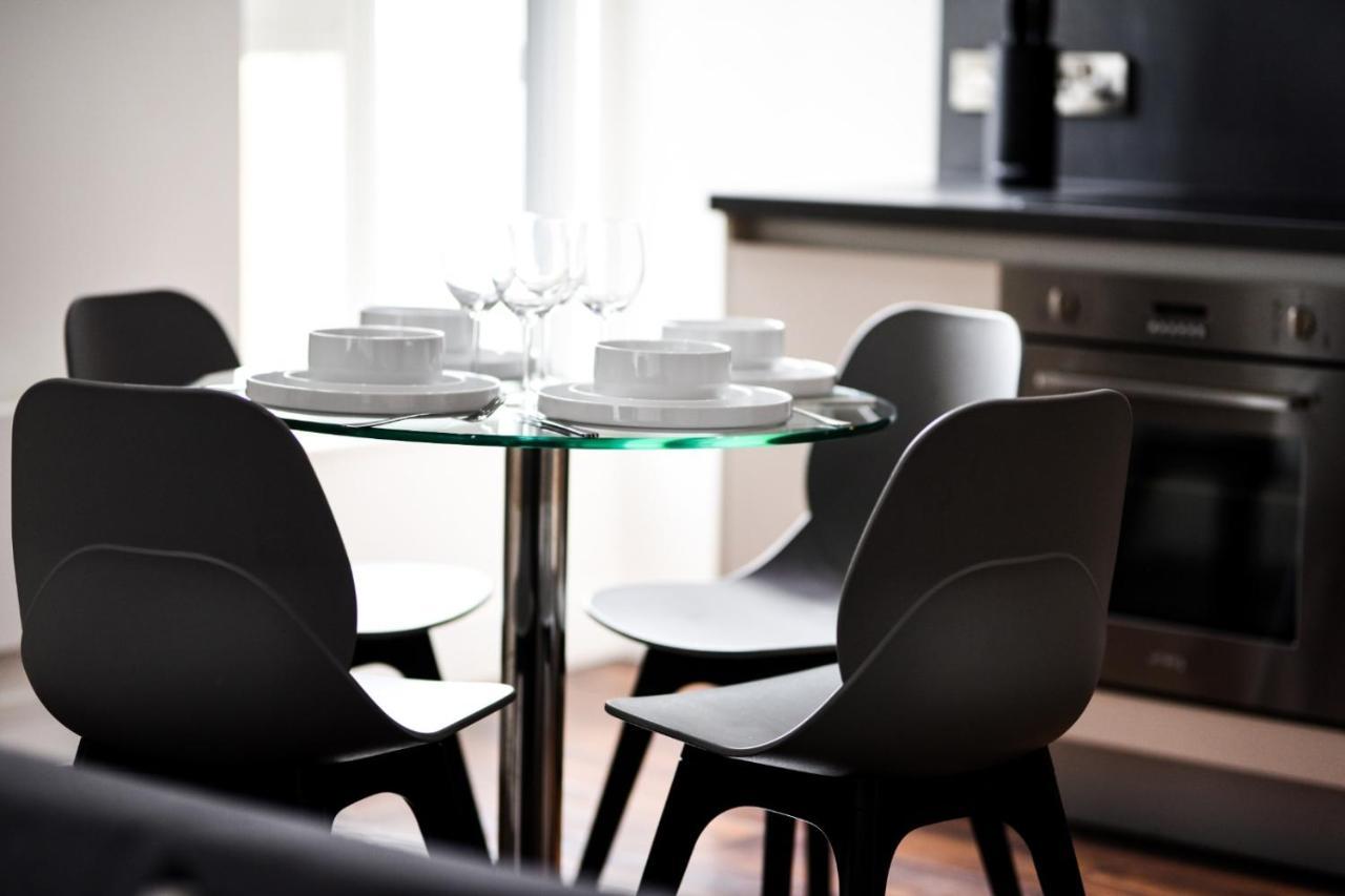 Onpoint Apartments - Spacious 2 Bedroom Apt - City Centre With Balcony Manchester Exteriér fotografie