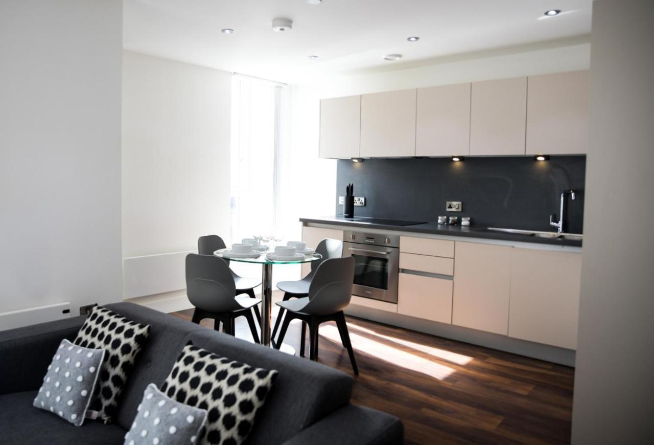 Onpoint Apartments - Spacious 2 Bedroom Apt - City Centre With Balcony Manchester Exteriér fotografie
